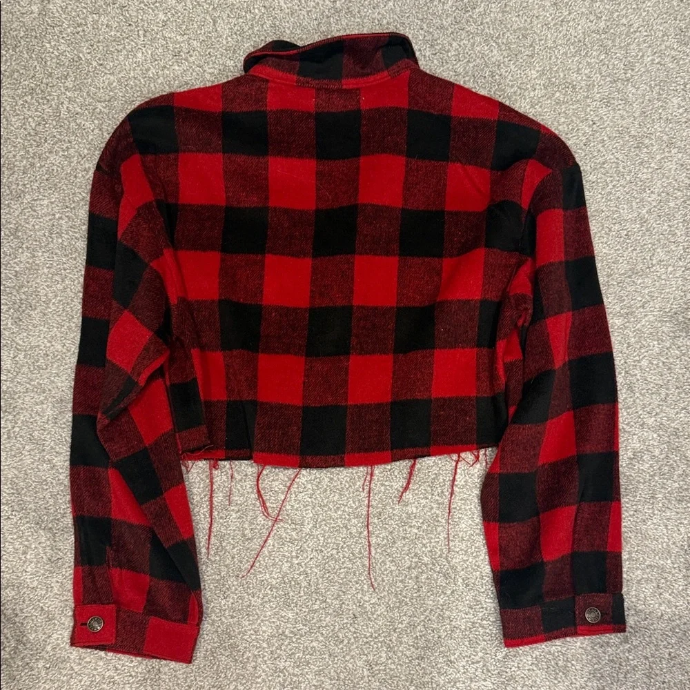 Red and black cropped jacket - Picture 4 of 4